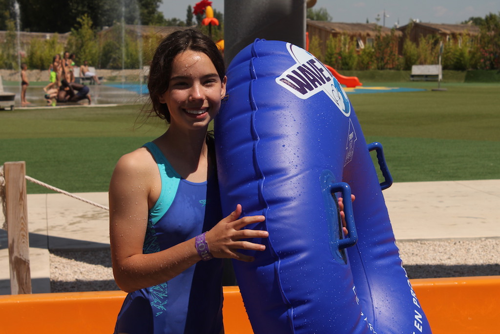 Village Camps International Summer Camp Ard&egrave;che, France 2019-07-26 https://www.villagecamps.com/journals_admin/images/2229-4906-WaterPark11 copy.jpg